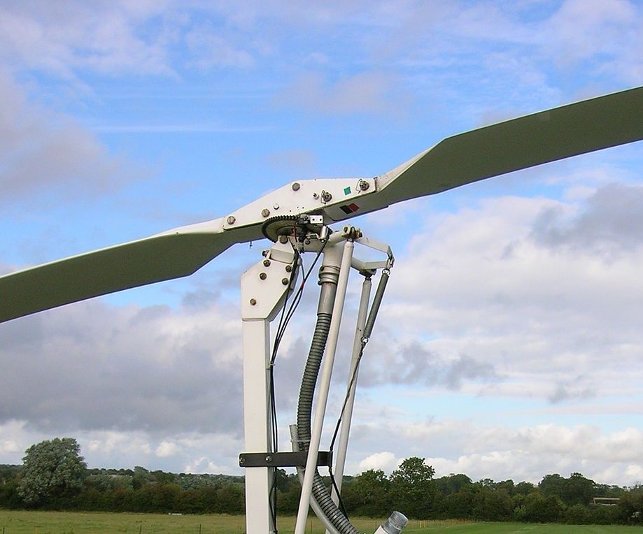 1200px-VPM_M-16_engine_and_rotor.jpg