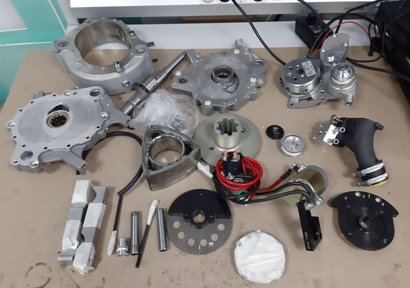 294 w disassembled.jpg