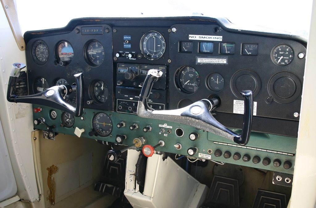 c150h panel.jpg