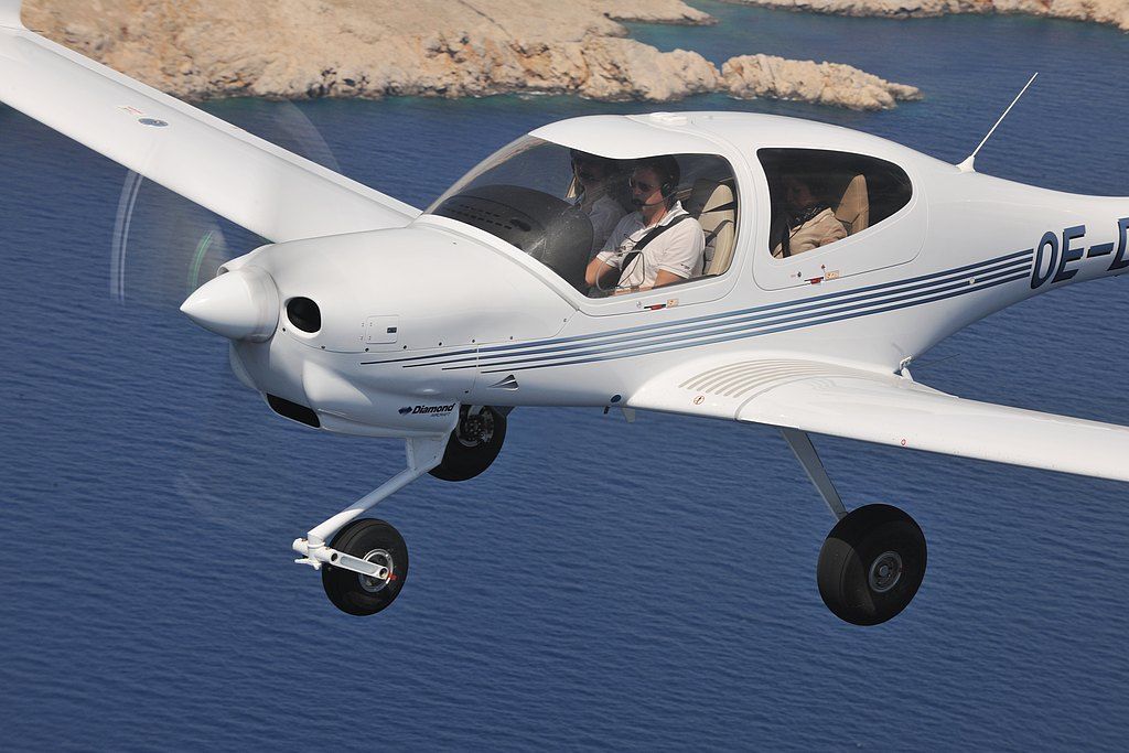 Diamond DA40.jpg