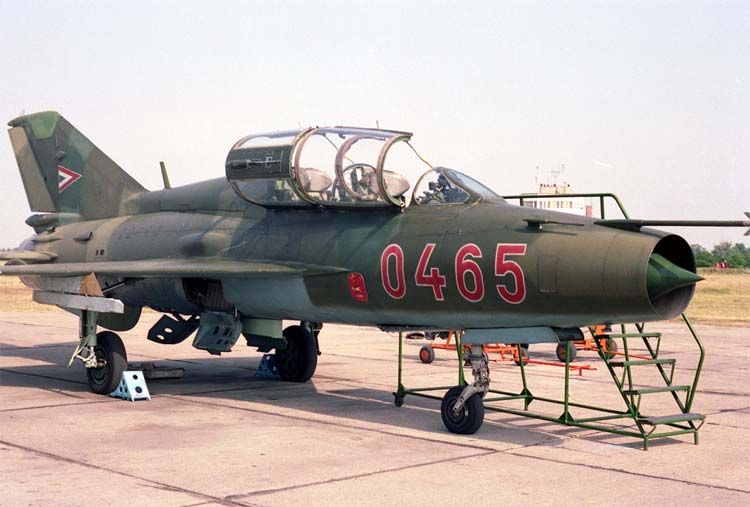 mig21u-7.jpg