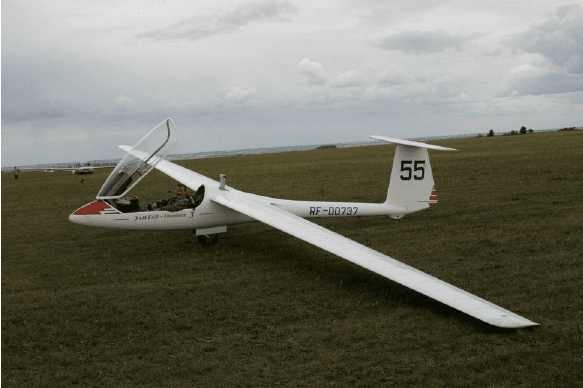 Photo-of-sailplane-SZD-48-3-Jantar-Std-3.png