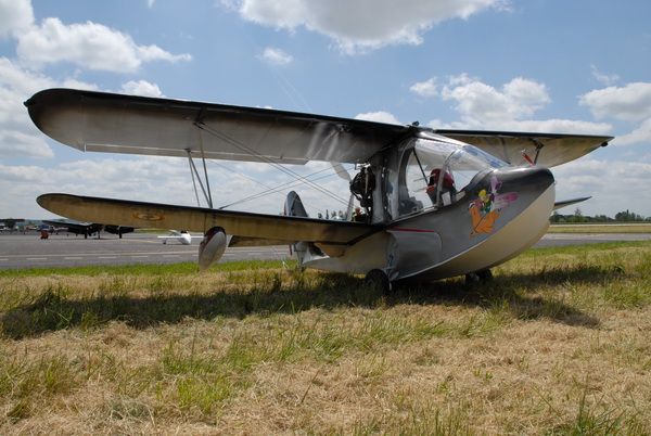 Ultralight_aircraft_-_AirExpo_Muret_2007_0128_2007-05-12.jpg