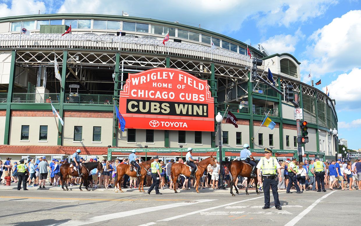 wrigly field.jpg