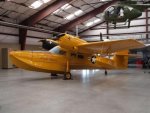 Grumman_Widgeon_indoors_25abf96aa680ba030950eae2beaabc85.jpg