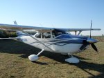 cessna_182_1.jpg