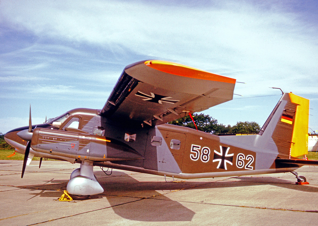 Dornier_Do28D-2_5862_JBG36_GC_07.07.73_edited-2.jpg